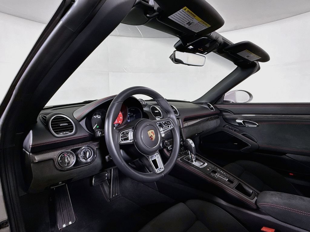 Certified 2025 Porsche 718 Boxster GTS RWD image 11