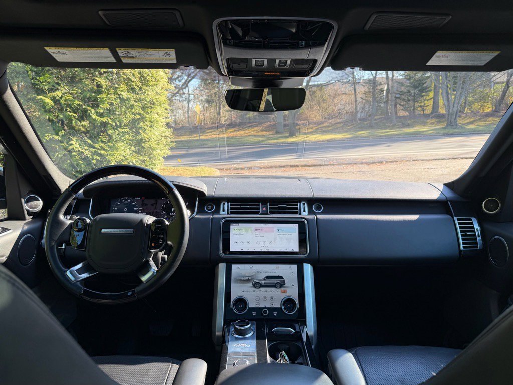 Used 2020 Land Rover Range Rover HSE image 15