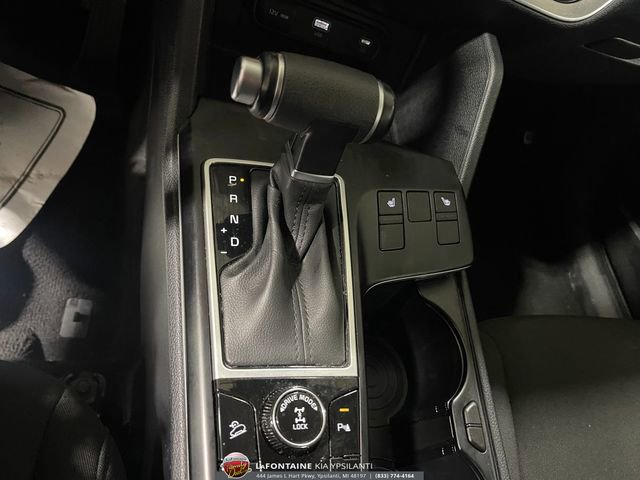 Used 2025 Kia Sportage LX image 16