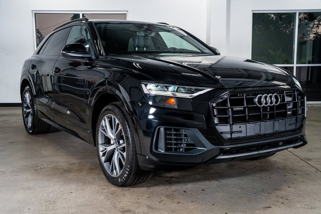 Used 2020 Audi Q8 Premium w/ Black Optic Package image 4
