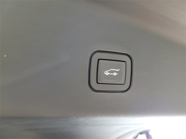 New 2026 Cadillac Vistiq Luxury w/ LPO, Floor Liner Package image 12