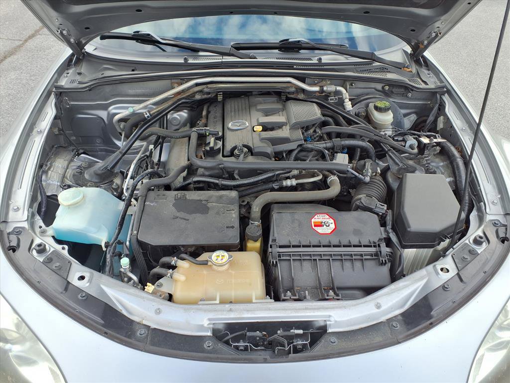 Used 2009 MAZDA MX-5 Miata Grand Touring w/ Premium Pkg image 16