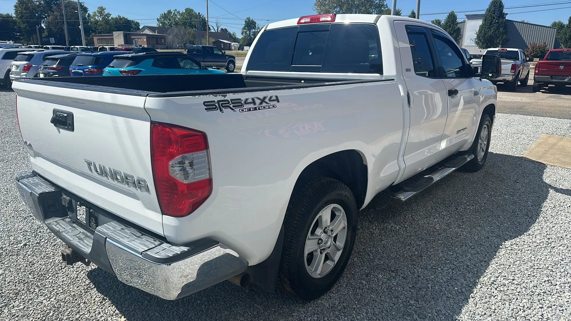 Used 2014 Toyota Tundra SR5 image 4