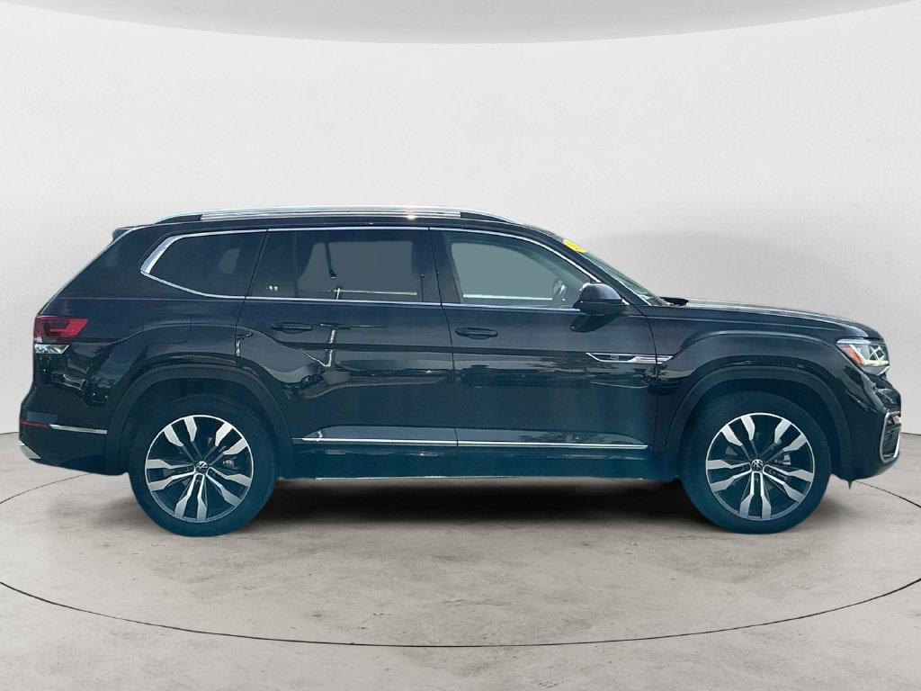 Used 2023 Volkswagen Atlas SEL Premium AWD/4WD image 4