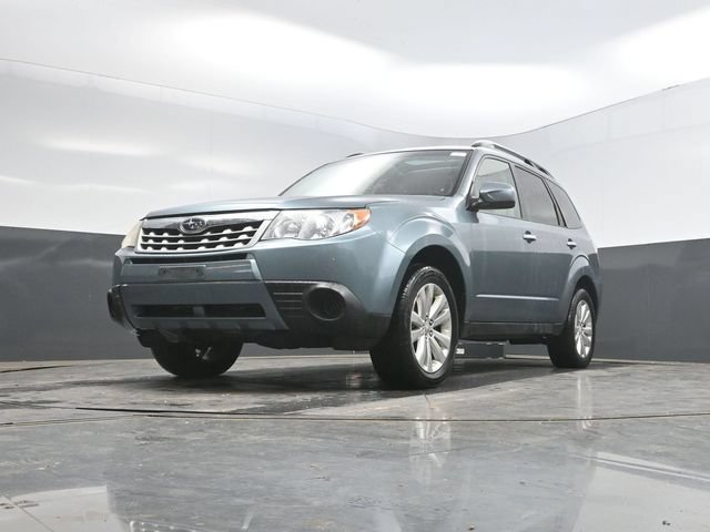 Used 2012 Subaru Forester 2.5X Premium AWD/4WD image 35