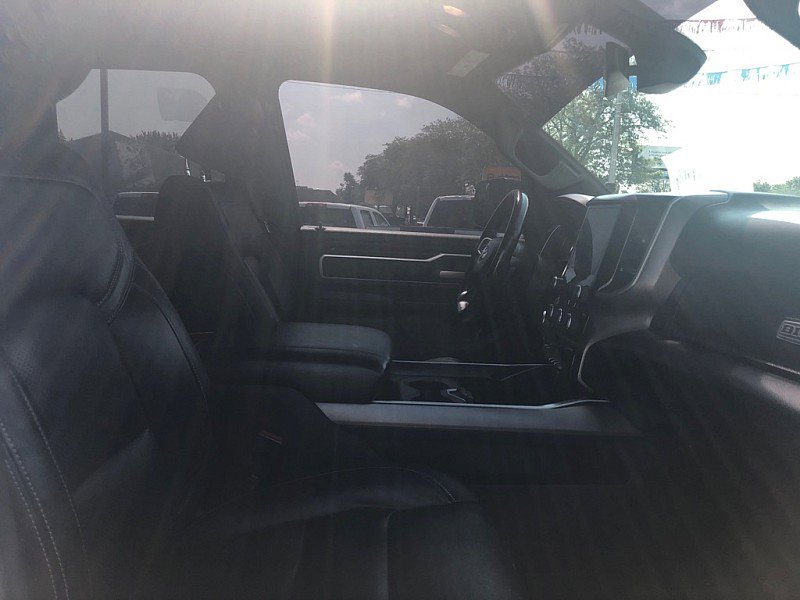 Used 2022 RAM 1500 Big Horn w/ Night Edition image 16