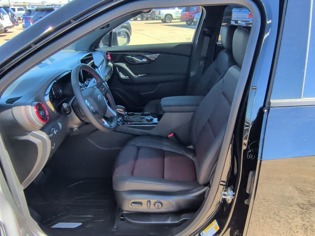 New 2025 Chevrolet Blazer RS w/ Driver Confidence II Package image 12