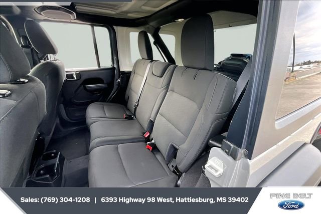 Used 2022 Jeep Wrangler Unlimited Sport image 19