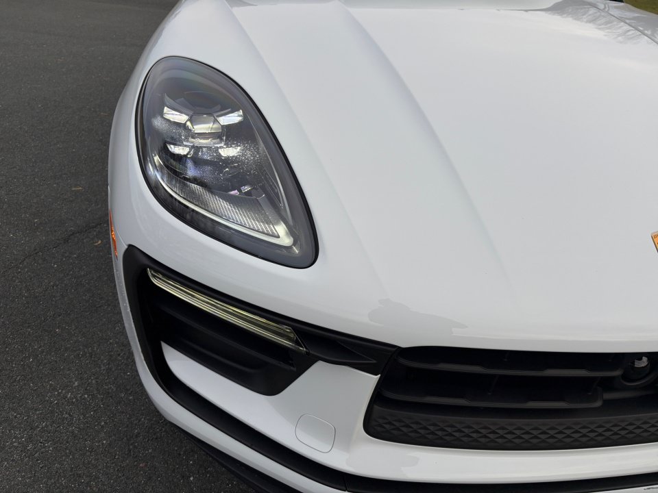 Certified 2026 Porsche Macan Turbo AWD/4WD image 13