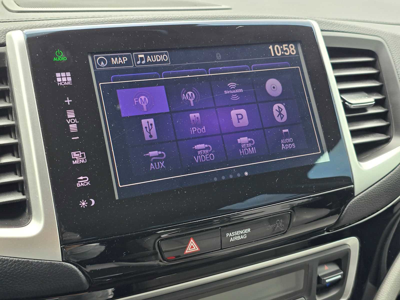 Used 2016 Honda Pilot Touring image 32