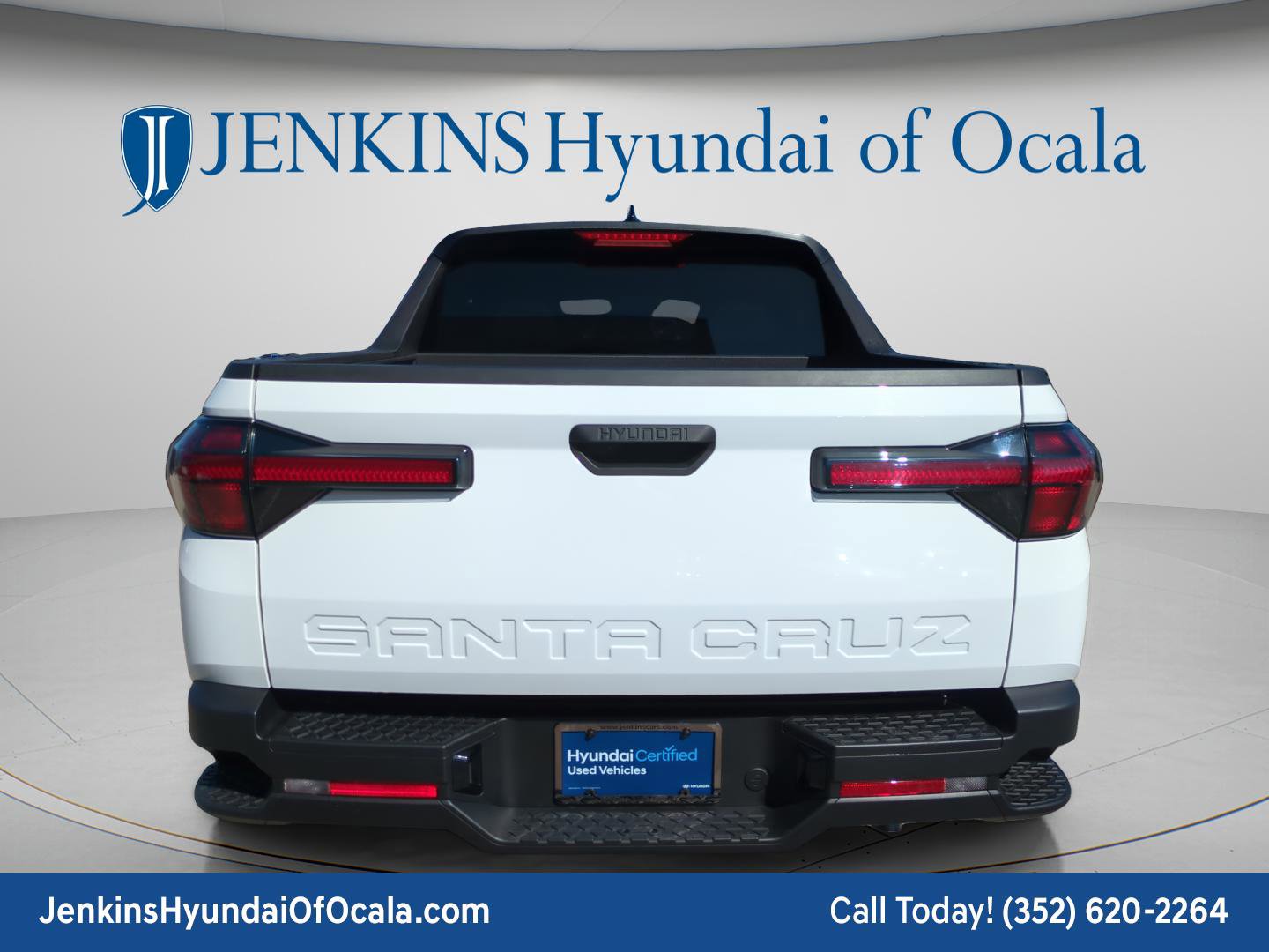 Certified 2025 Hyundai Santa Cruz SE FWD image 4