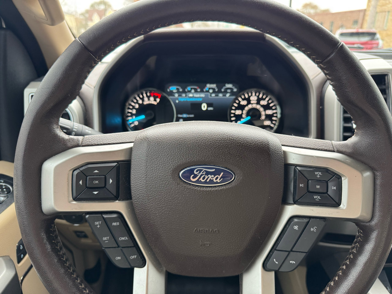 Used 2020 Ford F150 Lariat w/ Equipment Group 501A Mid image 17