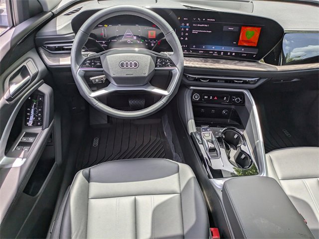 Used 2025 Audi Q5 Premium image 19