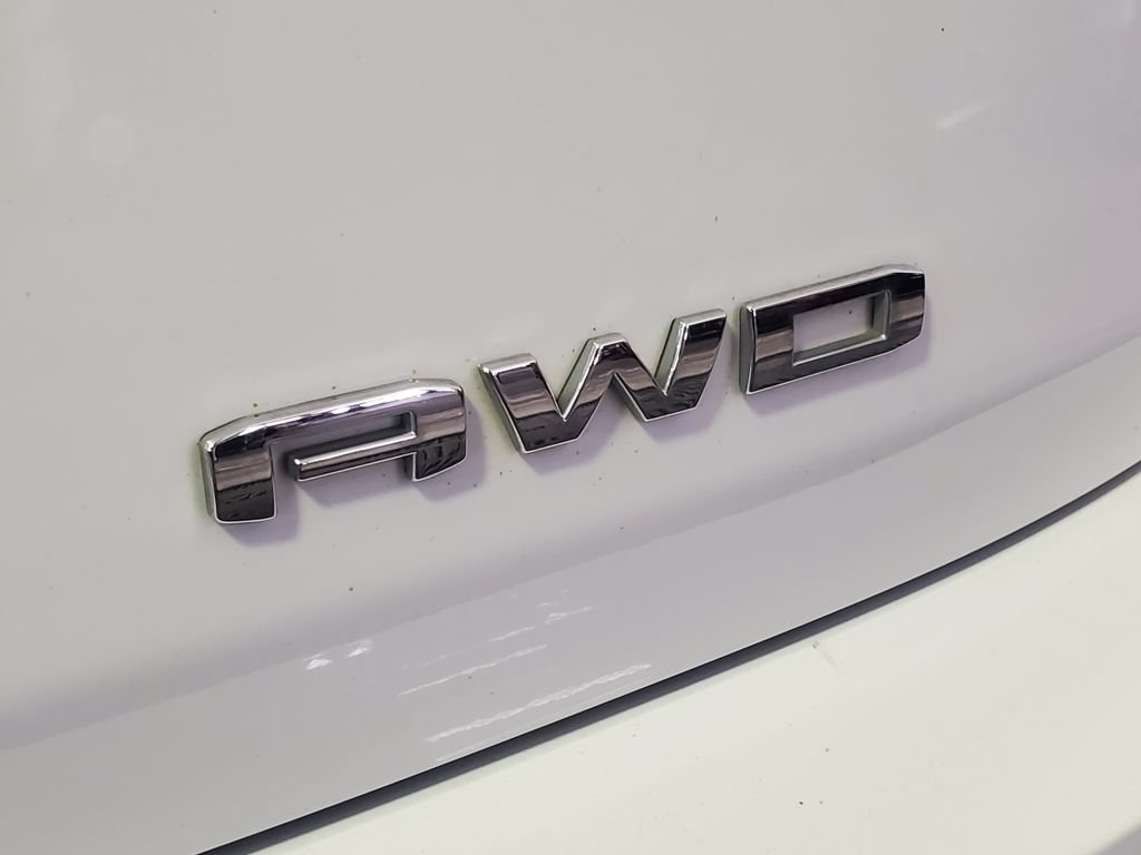 Used 2022 GMC Terrain SLE w/ Driver Convenience Package AWD/4WD image 29