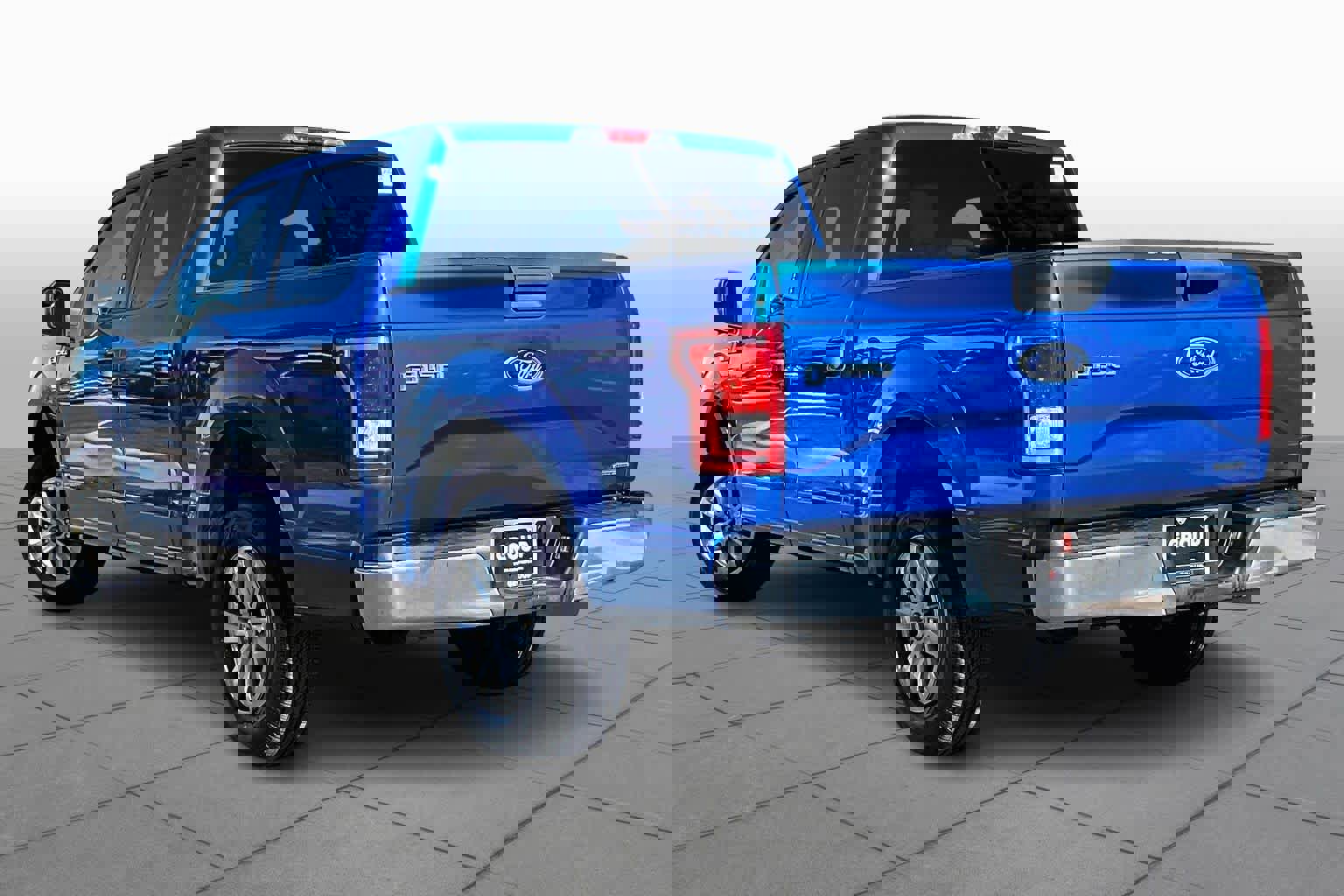 Used 2016 Ford F150 XLT image 12