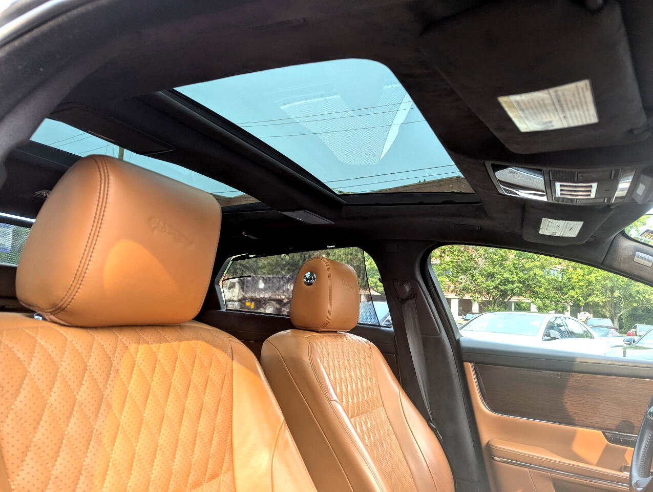 Used 2017 Jaguar XJ L Supercharged image 46