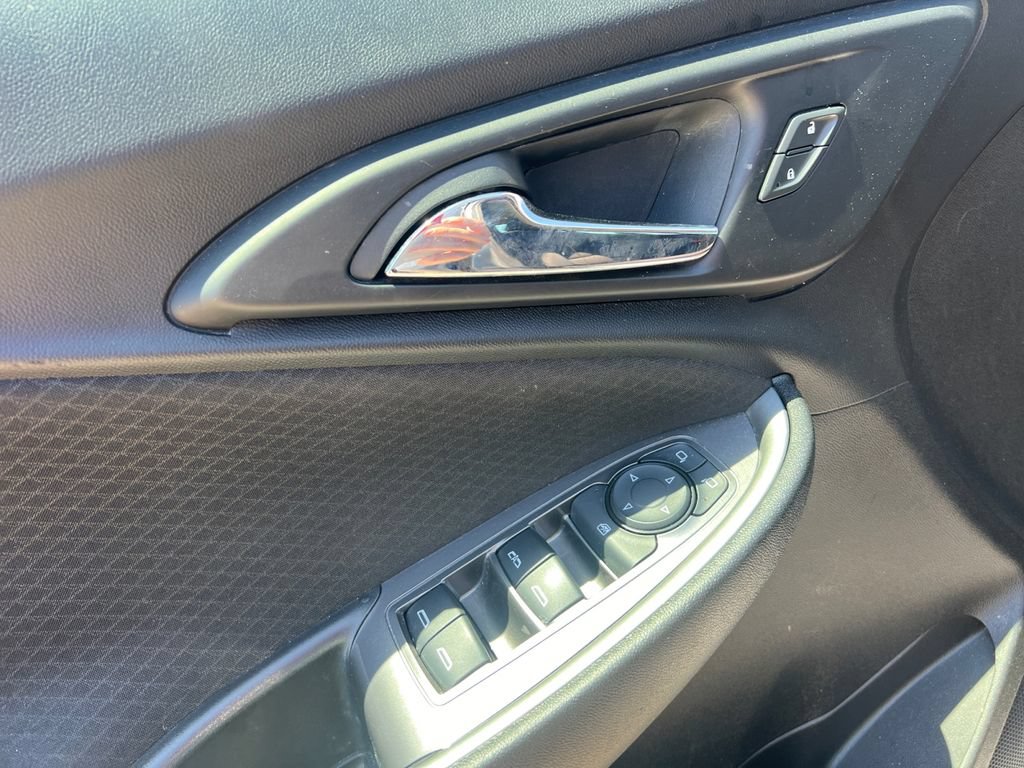 Used 2024 Chevrolet Malibu LT FWD image 20