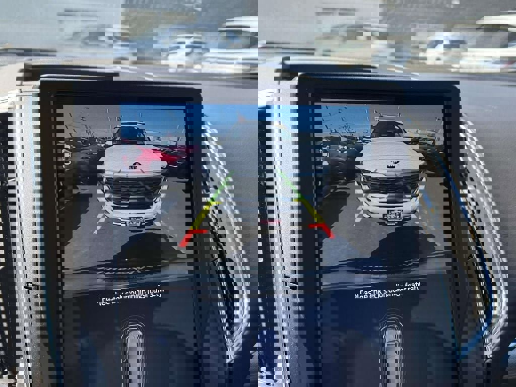 Used 2022 Ford Edge Titanium w/ Equipment Group 301A image 17