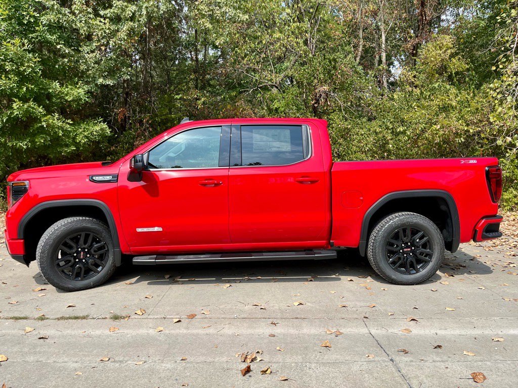 New 2026 GMC Sierra 1500 Elevation w/ Elevation Premium Package image 4