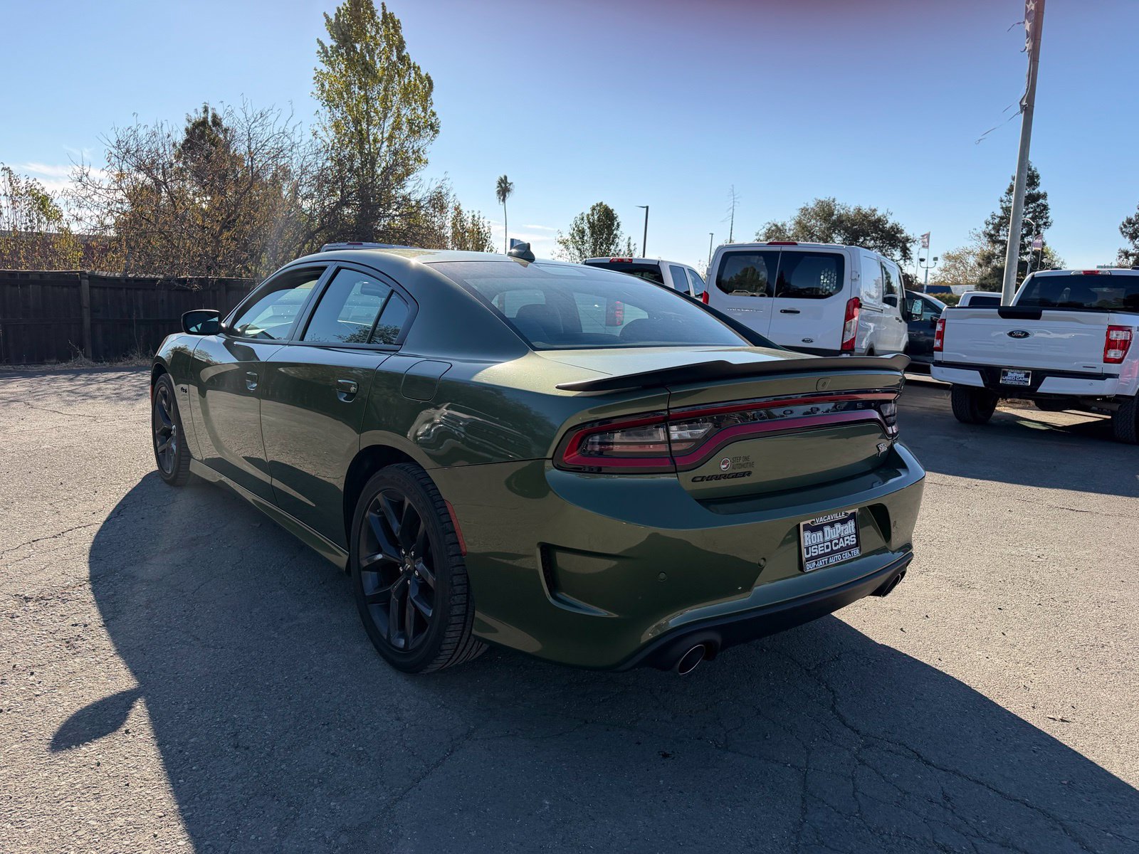 Used 2023 Dodge Charger R/T w/ Plus Group RWD image 3
