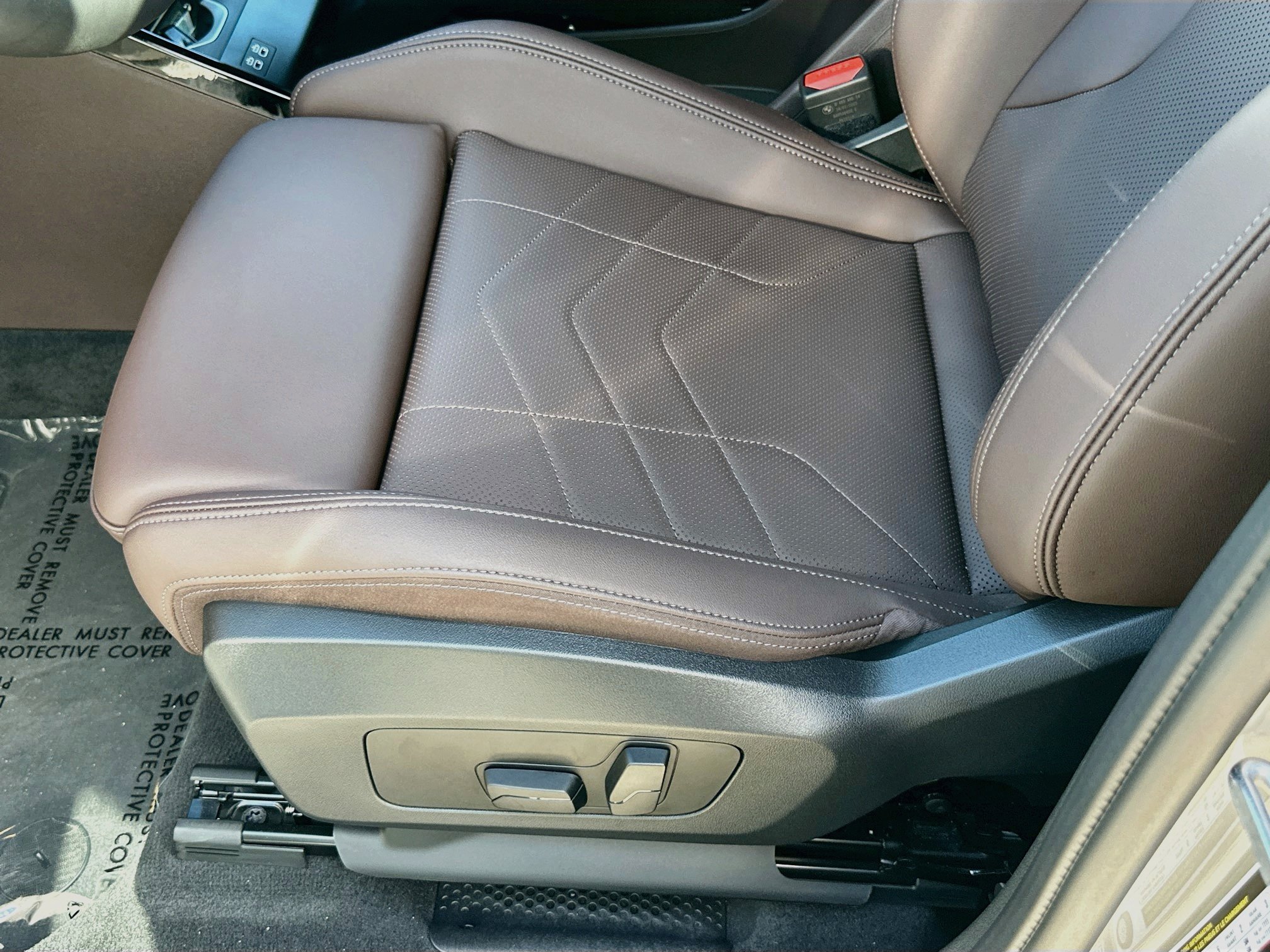 Certified 2025 BMW X1 M35i AWD/4WD image 18