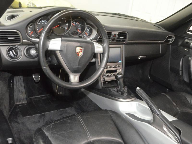 Used 2005 Porsche 911 Carrera image 20
