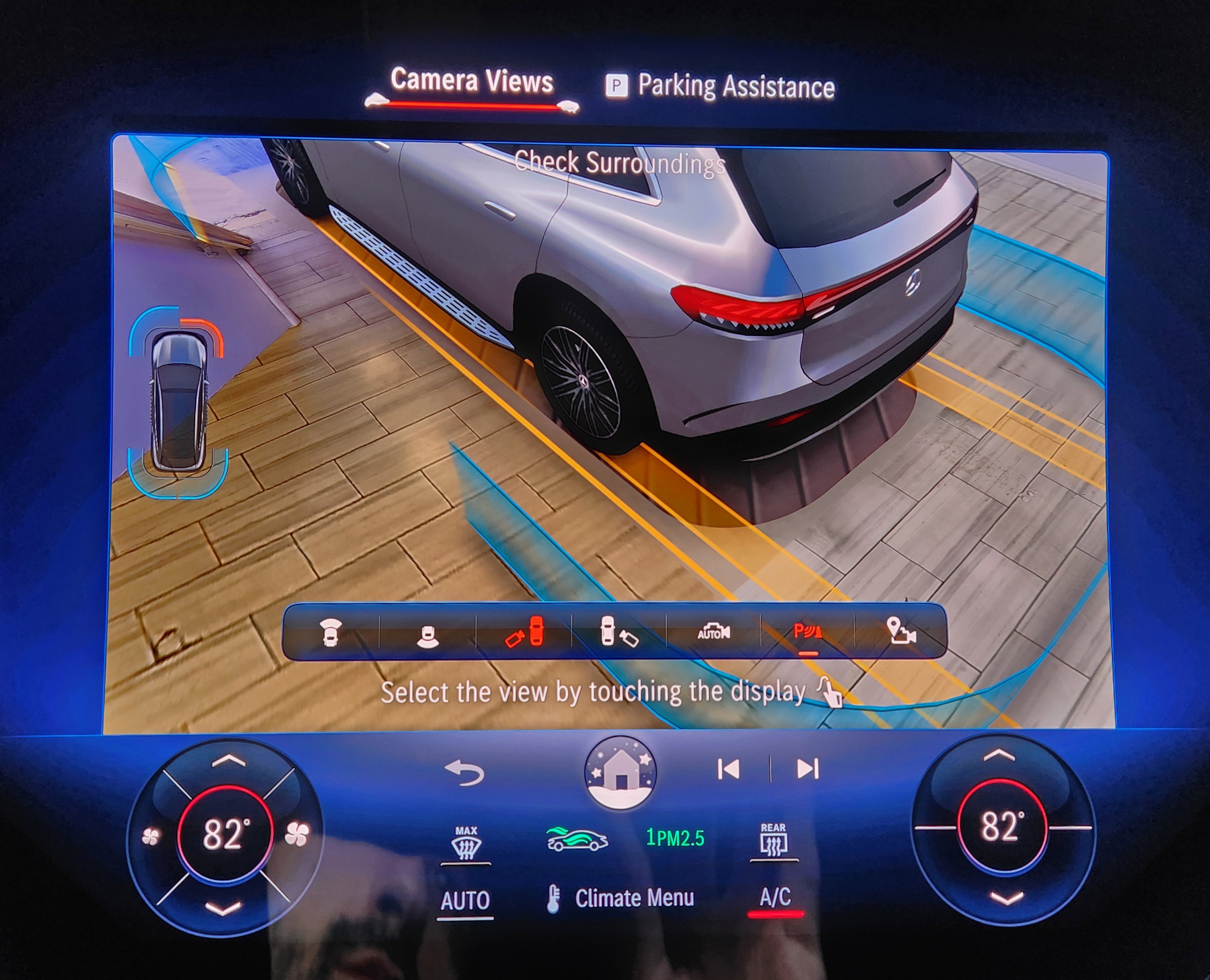 Used 2024 Mercedes-Benz EQS 450+ SUV image 29