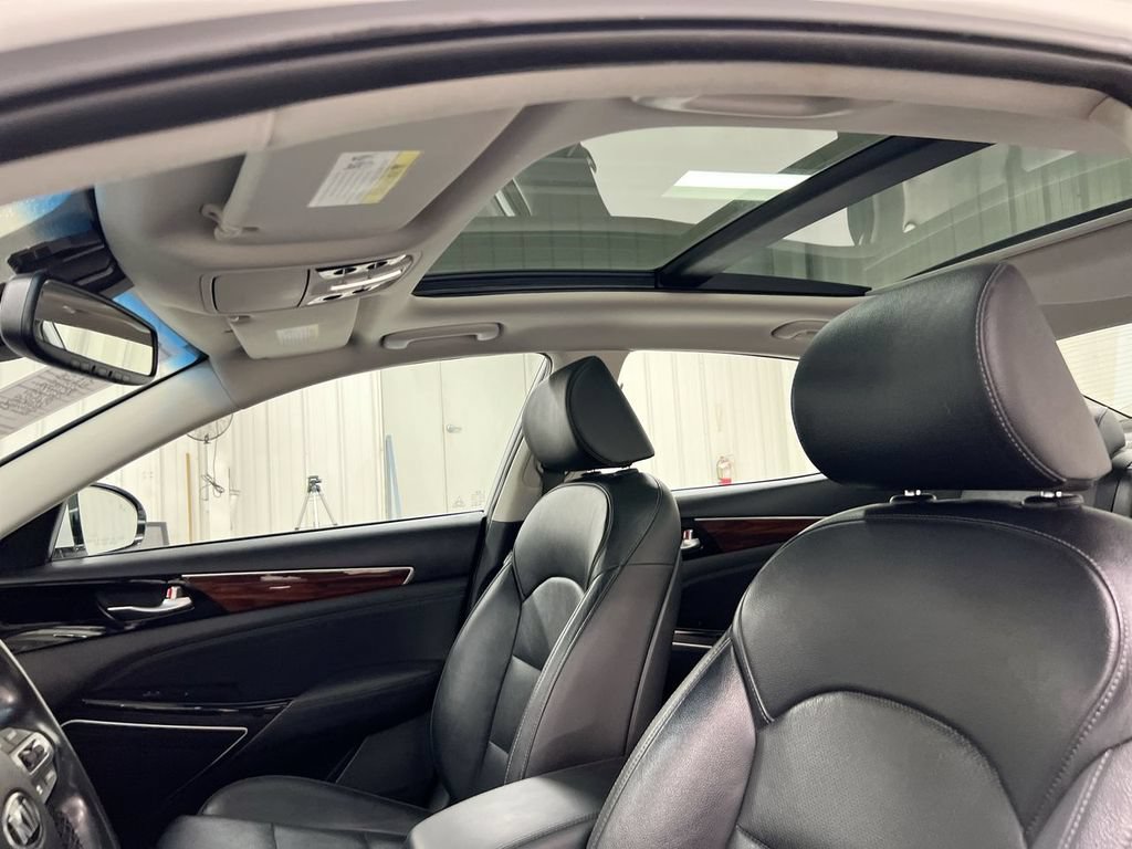 Used 2019 Kia Cadenza Technology FWD image 20