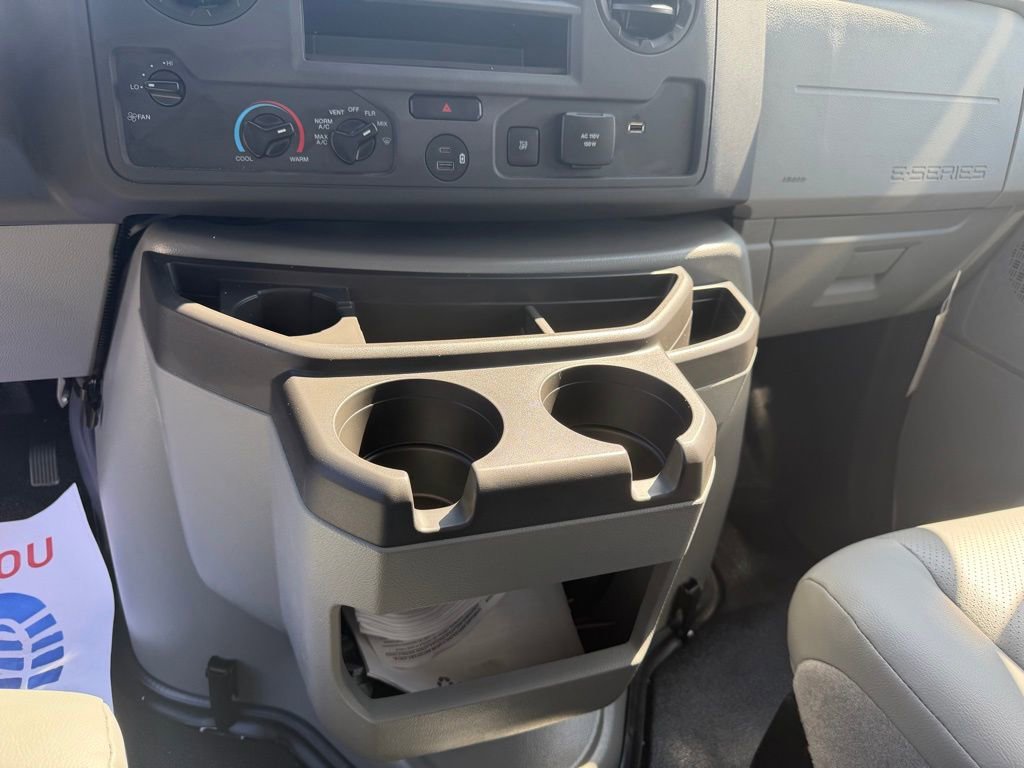 New 2027 Ford E-450 and Econoline 450 Super Duty w/ Power Equipment Group image 19