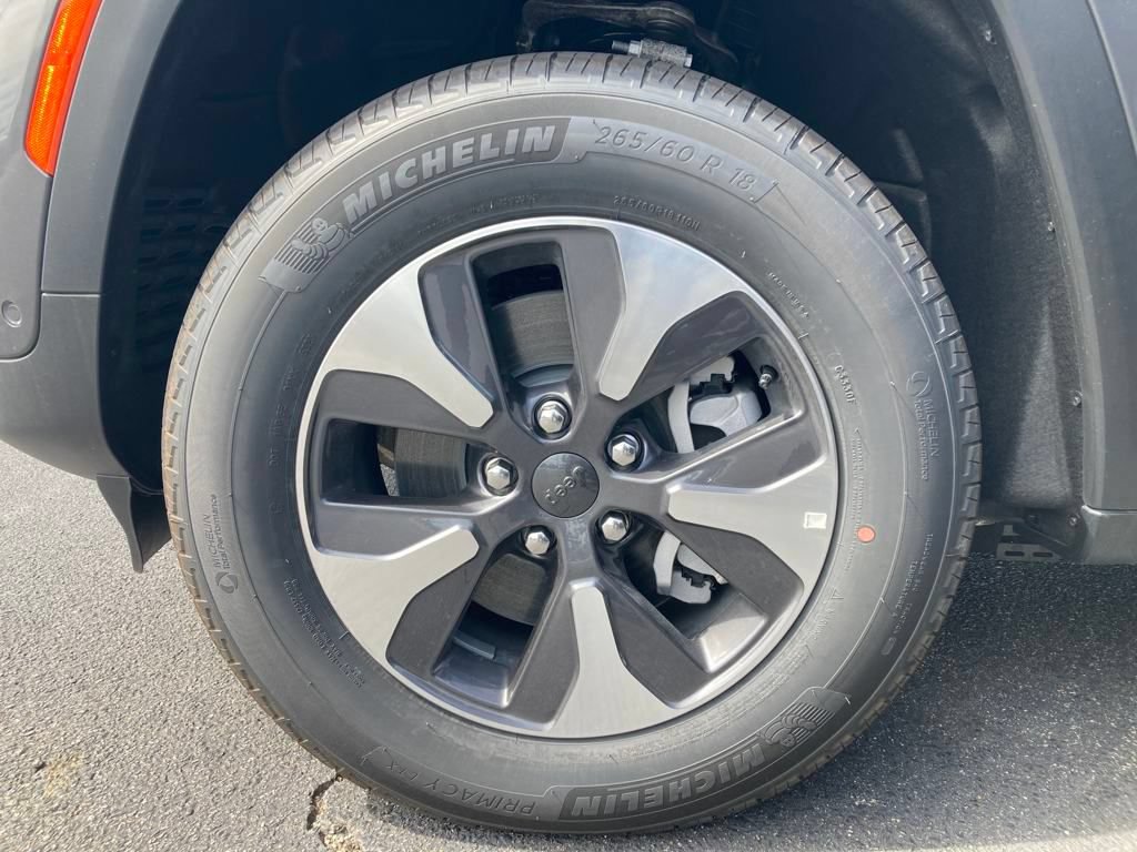 New 2024 Jeep Grand Cherokee Limited 4xe w/ Luxury Tech Group II AWD/4WD image 27