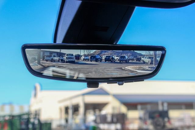 Used 2022 Chevrolet Traverse RS image 26