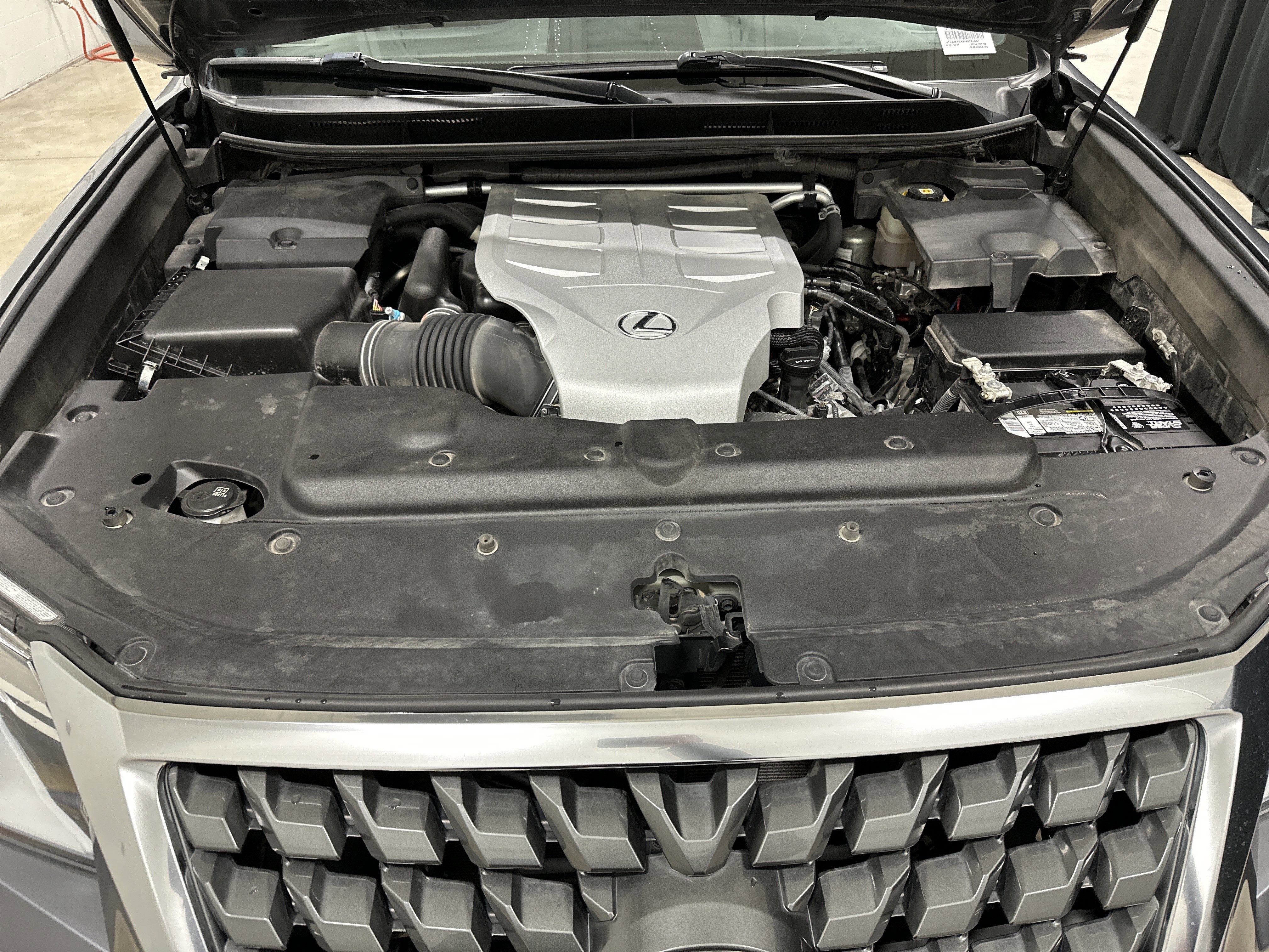 Used 2021 Lexus GX 460 Premium w/ Premium Package image 34