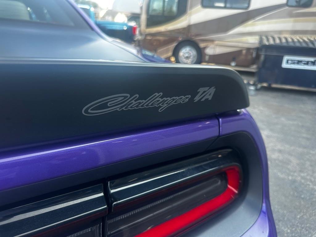 Used 2018 Dodge Challenger T/A RWD image 8