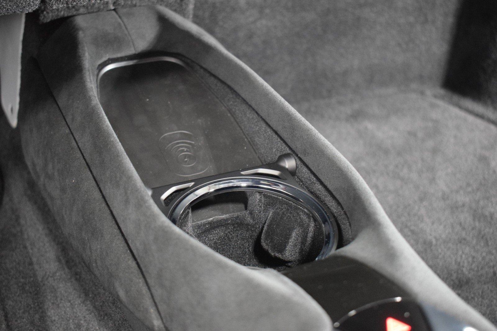 Used 2024 Ferrari 296 GTS image 28