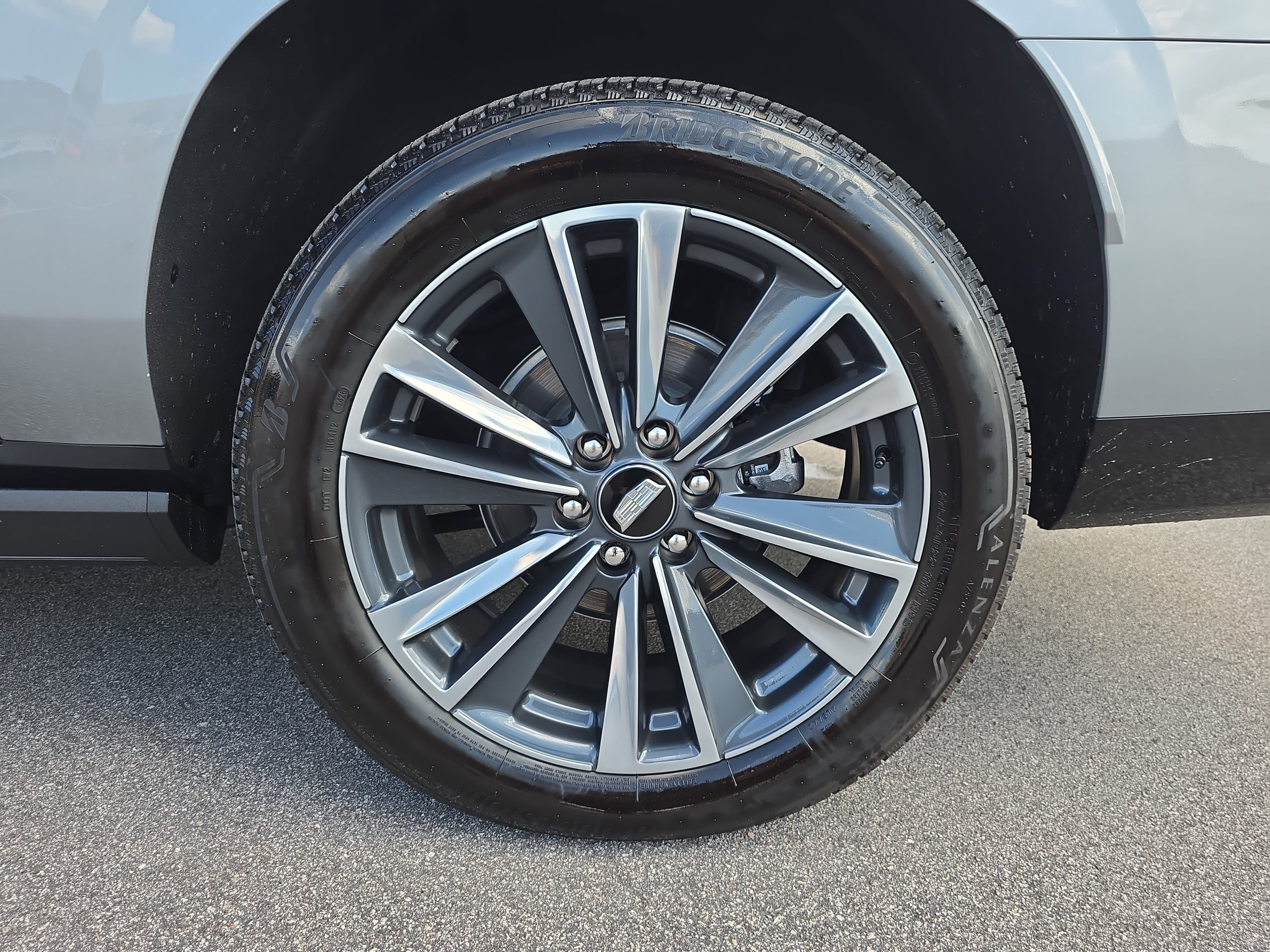 Certified 2026 Cadillac Escalade ESV Sport w/ Touring Package AWD/4WD image 35