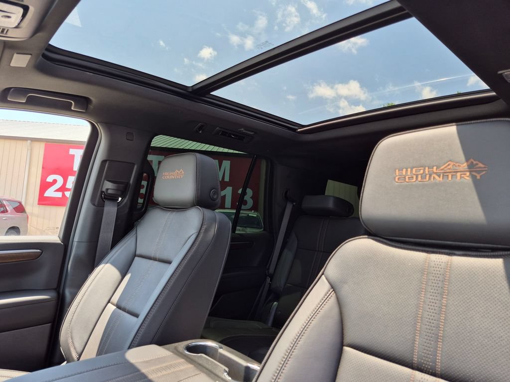 Used 2026 Chevrolet Tahoe High Country AWD/4WD image 20