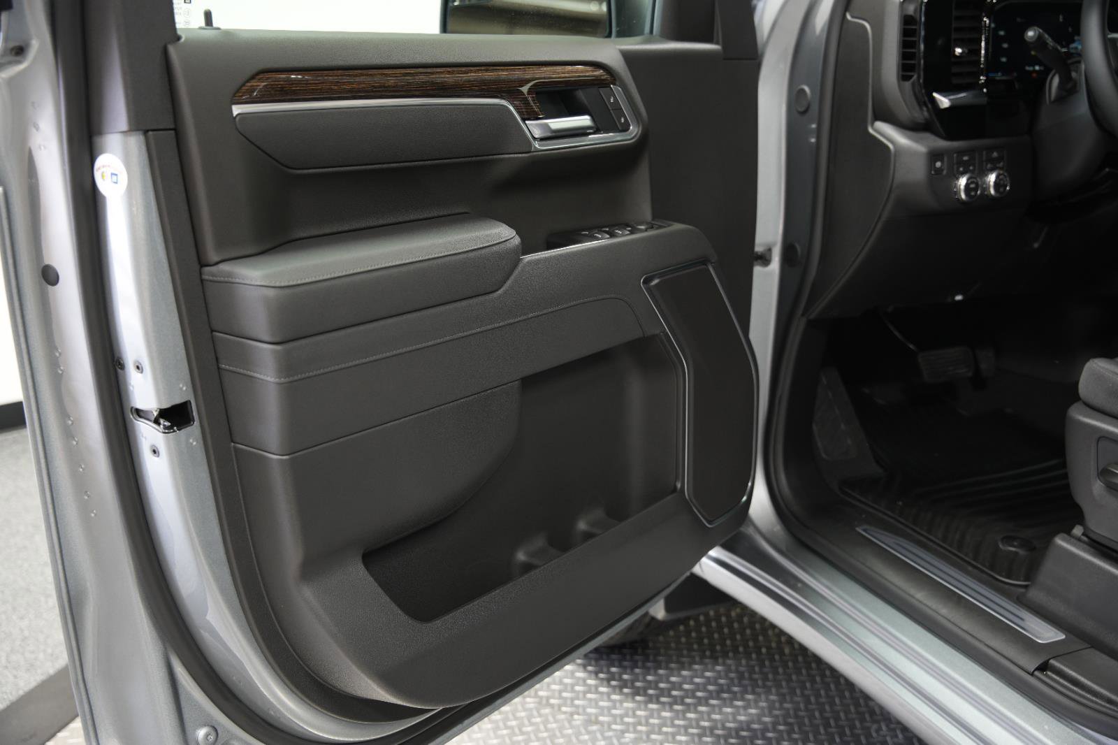 New 2026 GMC Sierra 1500 Elevation image 19