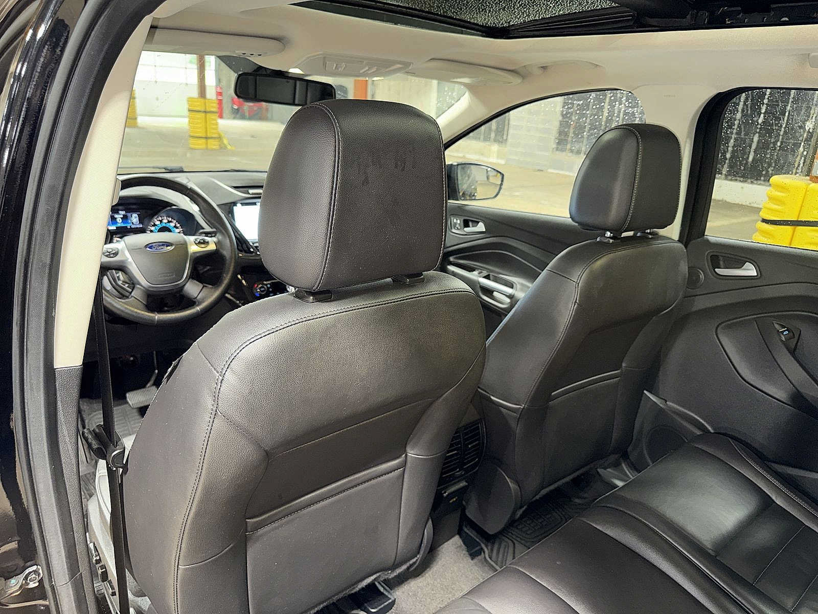Used 2016 Ford Escape Titanium AWD/4WD image 30