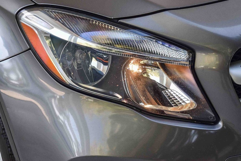 Used 2019 Mercedes-Benz GLA 250 4MATIC image 8