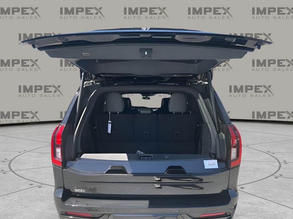 Used 2026 Ford Expedition Platinum w/ Stealth Appearance Package AWD/4WD image 30