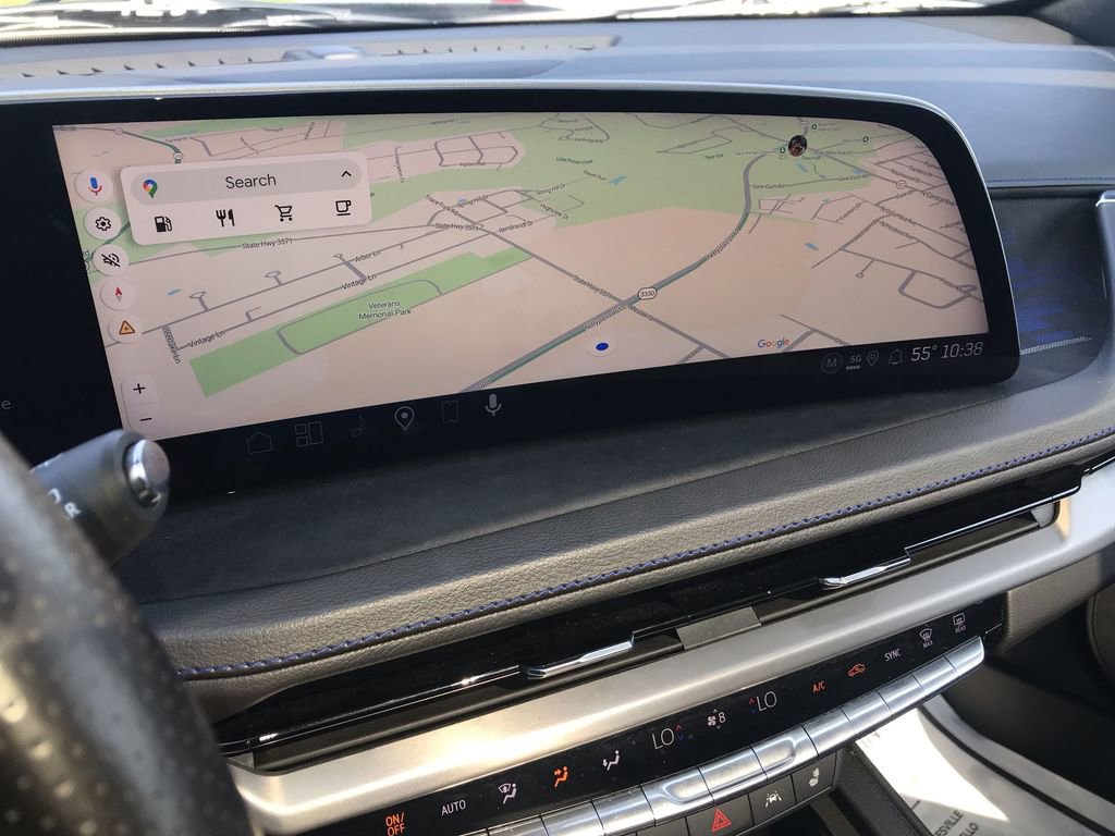 Used 2024 Cadillac XT4 Sport w/ LPO, Floor Liner Package AWD/4WD image 16