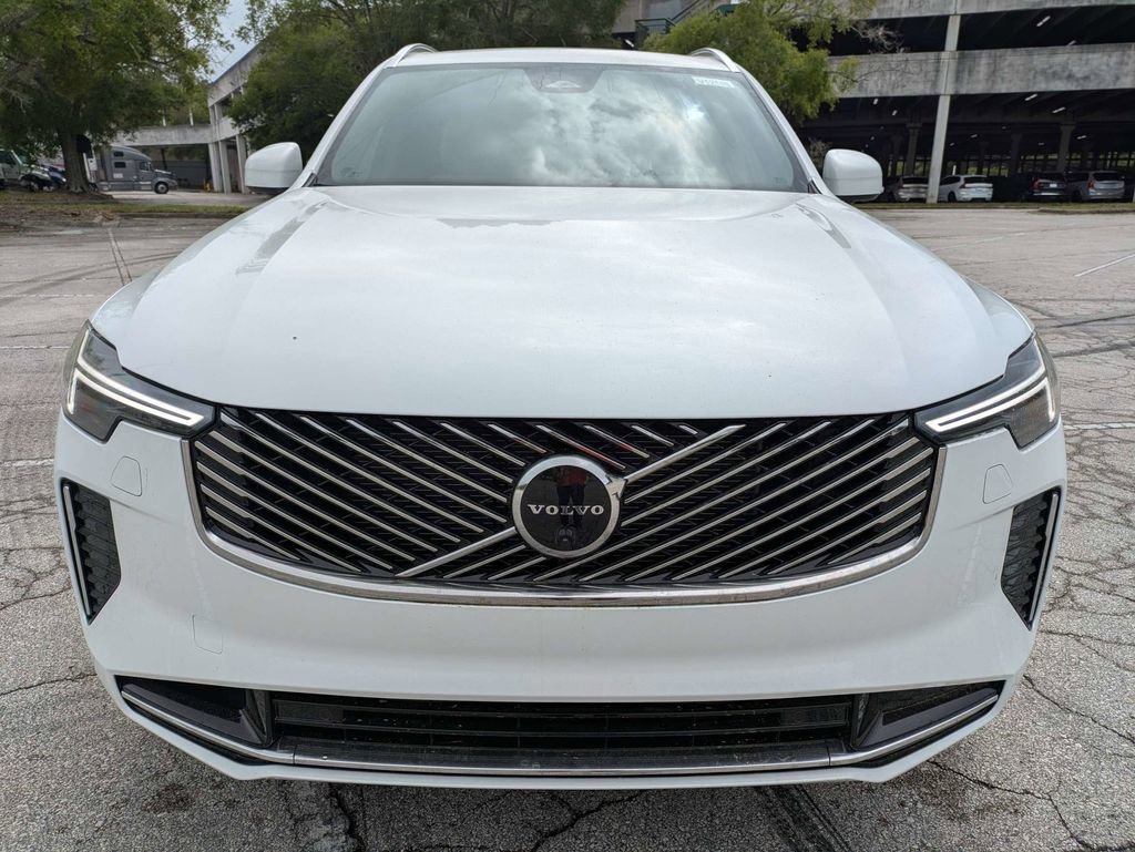 New 2026 Volvo XC90 T8 Plus w/ Protection Package Premier AWD/4WD image 9