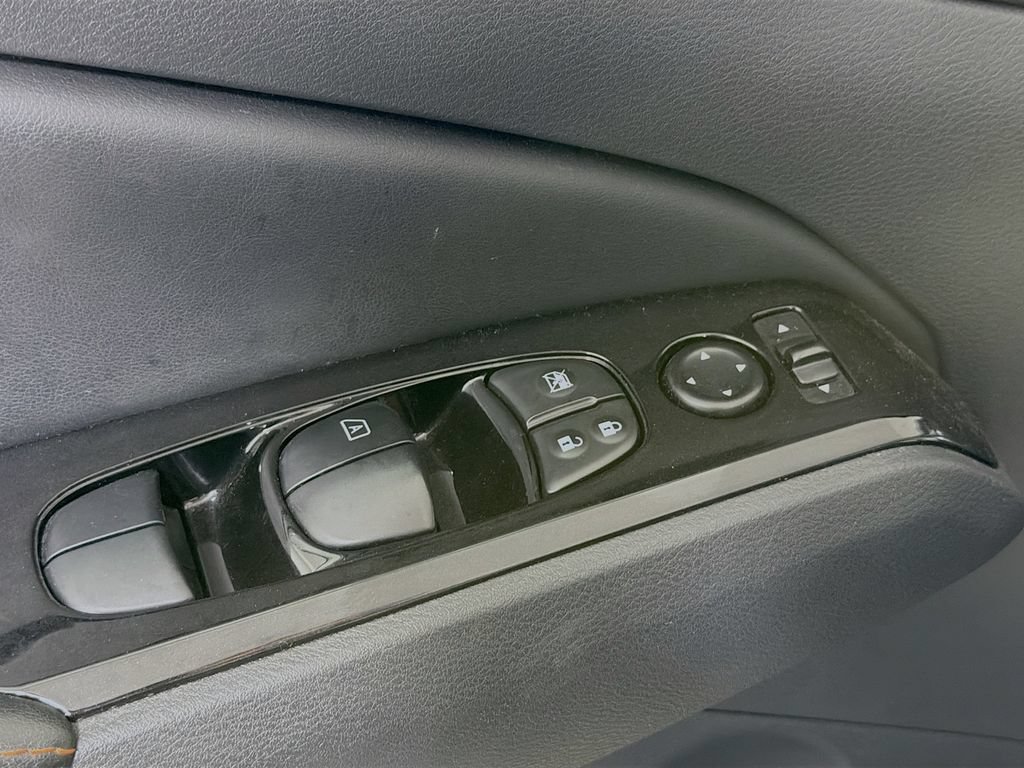 Used 2024 Nissan Altima 2.5 SR w/ SR Premium Package AWD/4WD image 22