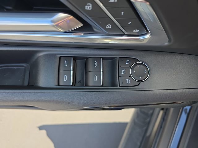 New 2025 Chevrolet Silverado EV LT image 29