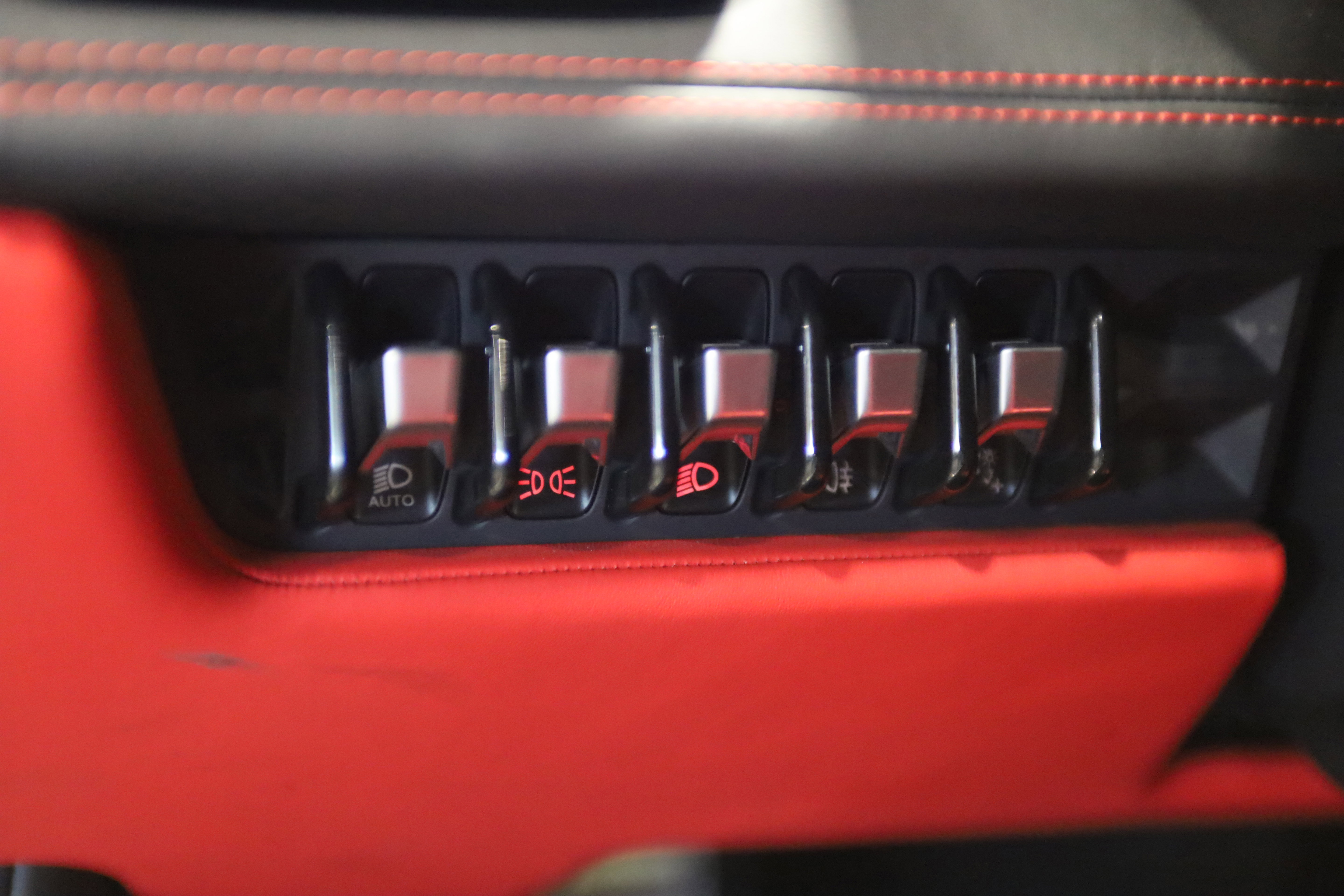 Used 2015 Lamborghini Huracan LP 610-4 image 19