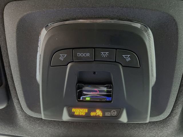 New 2026 Toyota Corolla SE image 18