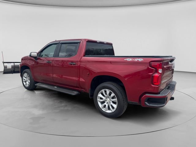 Used 2020 Chevrolet Silverado 1500 Custom w/ Custom Value Package AWD/4WD image 3