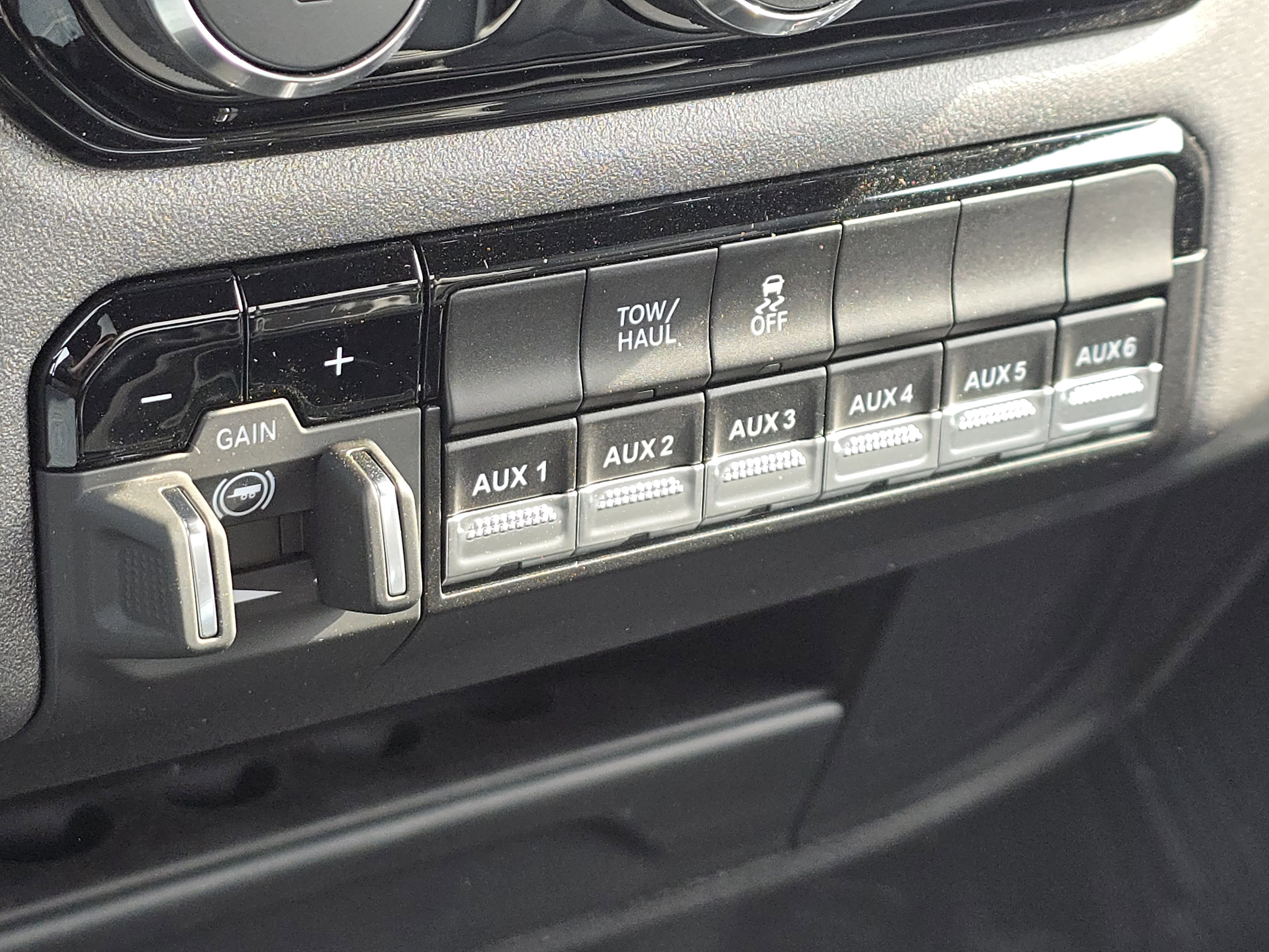 New 2026 RAM 3500 Tradesman image 8