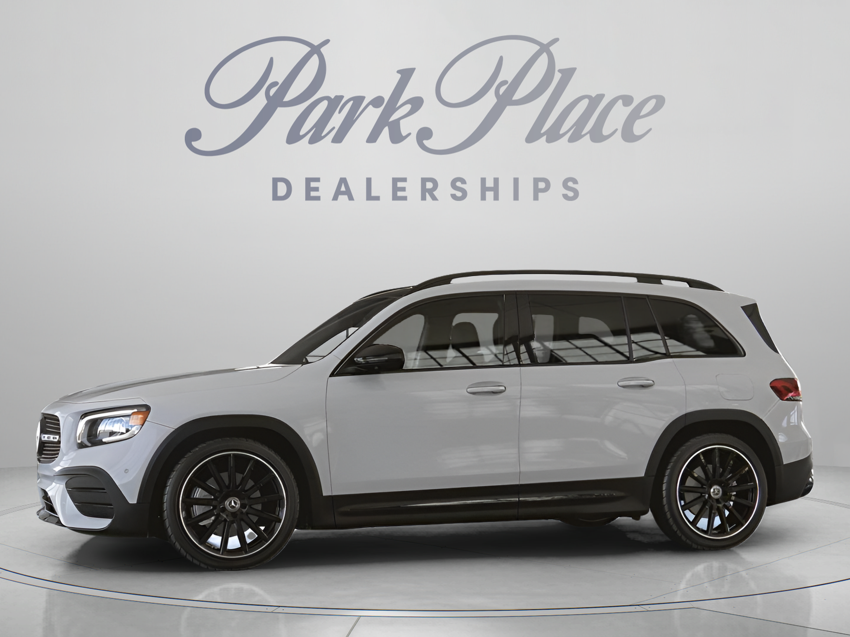 Certified 2023 Mercedes-Benz GLB 250 image 4