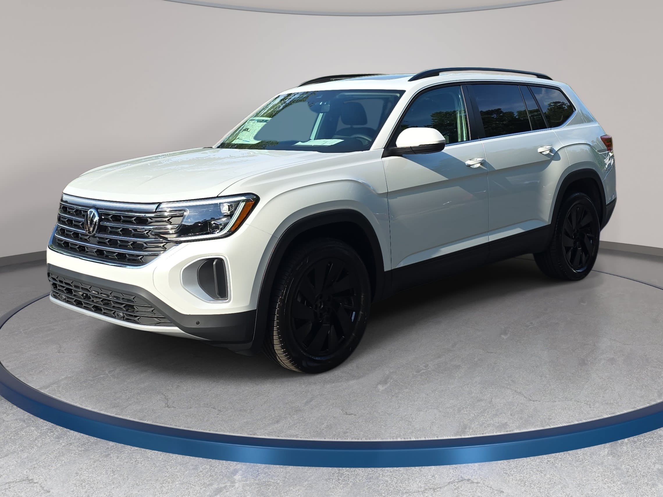 New 2026 Volkswagen Atlas SE FWD image 1